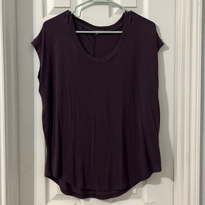 Athleta Stratus II tee, purple